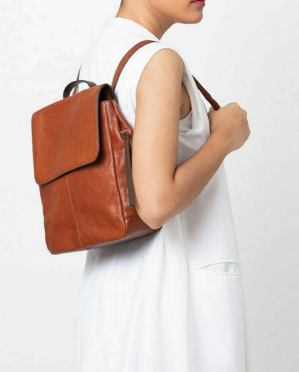 Fossil Claire Leather Backpack in Chestnut Brown with Antique Brass Tone Hardwar